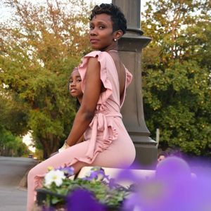 Meet your Posher, Aisha